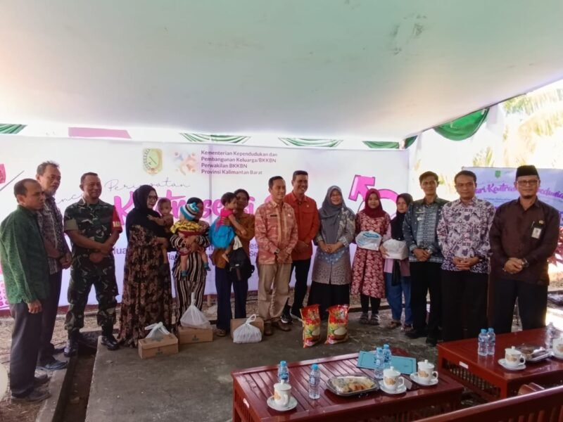 Dampingi Kepala BKKBN Provinsi Kalbar Dalam Memperingati Hari Kontrasepsi Sedunia Tahun 2025