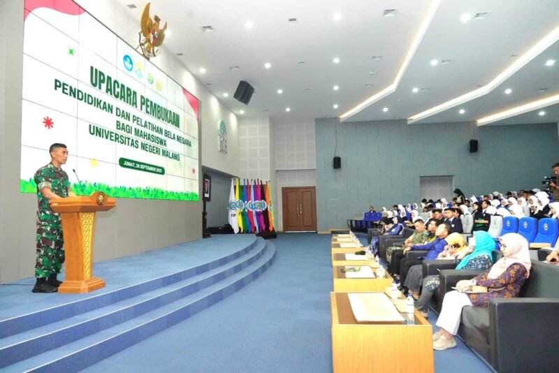 Pembukaan Kegiatan Bela Negara Mahasiswa Universitas Negeri Malang
