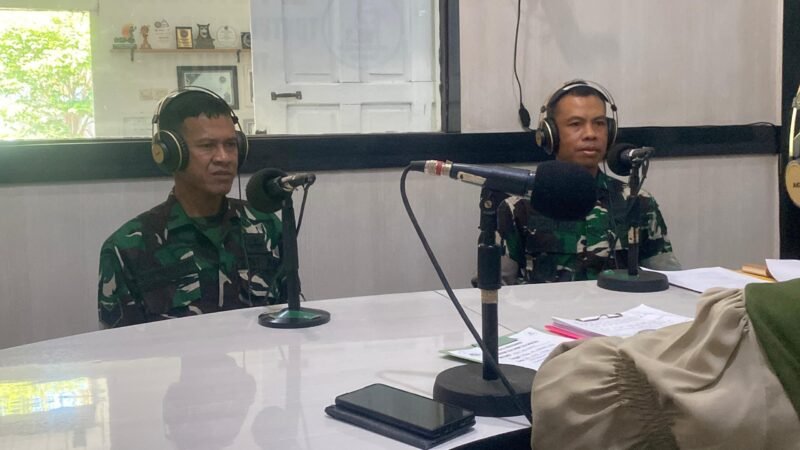 Pasi Pers Kodim 1009/TLA Sosialisasikan Rekrutmen TNI Lewat Talk Show