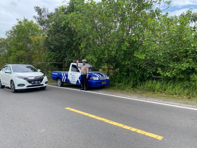 Satlantas Polres Pulang Pisau Rutin Menggelar Patroli Pada Daerah Rawan Laka dan Rawan Pelanggaran Lalu Lintas Di Pulang Pisau