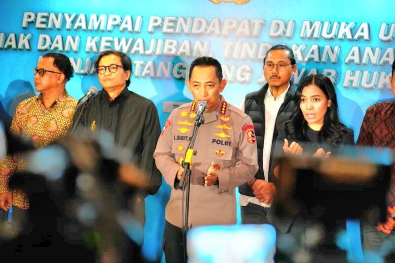 Kapolri: Serap Aspirasi untuk Jaga Ruang Demokrasi