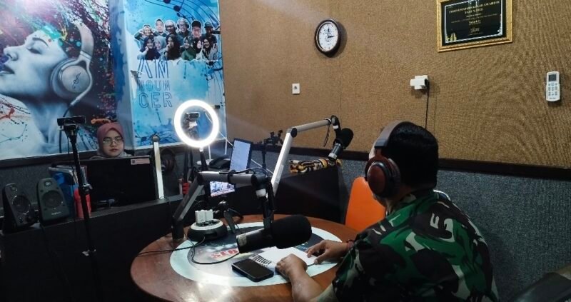 Kodim 0712 Tegal Sampaikan Informasi Pendaftaran Prajurit TNI AD Tahun 2025 Melalui Podcast