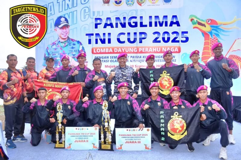 Wadan Pasmar 2 Saksikan Lomba Dayung Perahu Naga Panglima TNI Cup 2025