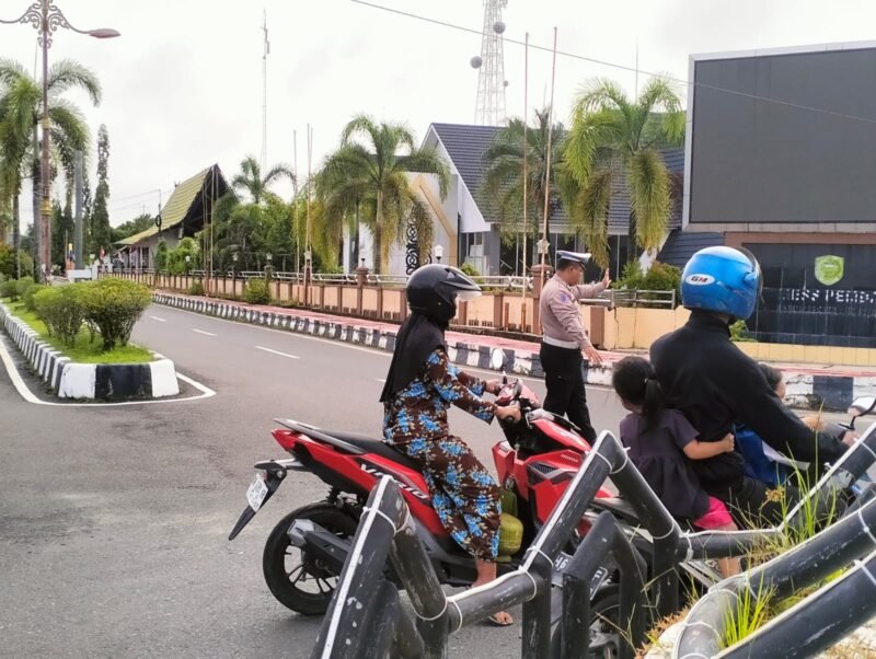 Satlantas Polres Pulang Pisau Gelar Pengaturan Lalu Lintas Pagi,