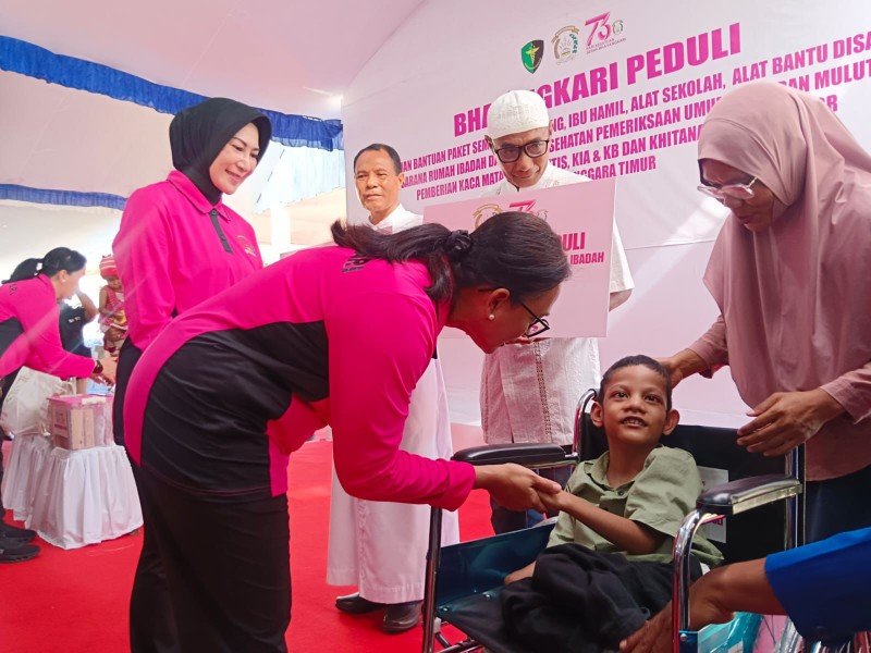 Gelar Bakti Kesehatan dan Religi di NTT