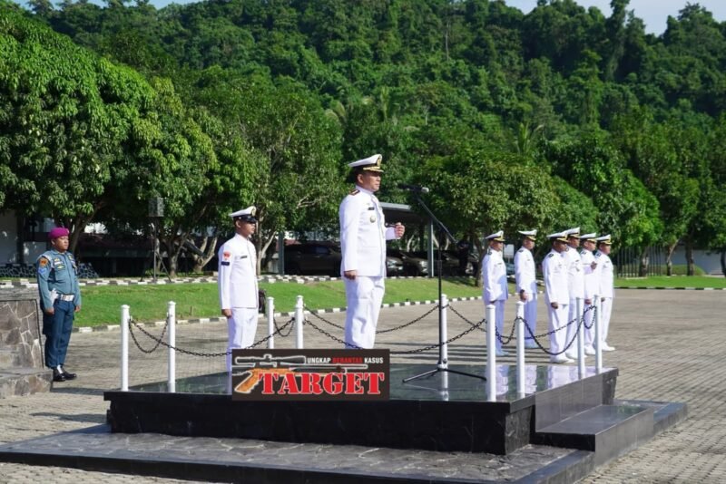 DANBRIGIF 4 MAR/BS PIMPIN UPACARA PERINGATAN HARI KESAKTIAN PANCASILA TAHUN 2025