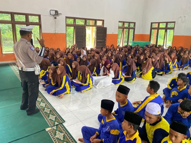 Program PSA: Langkah Satlantas Polres Pulang Pisau Wujudkan Generasi Tertib Berlalu Lintas