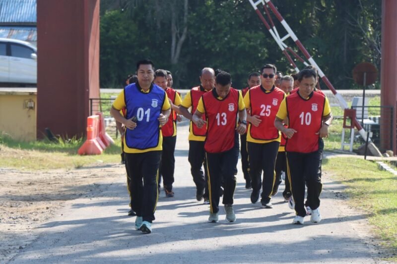 Kapolres Pulang Pisau Ikut TKJ, Tunjukkan Keteladanan dan Tegaskan Evaluasi Karier Berdasarkan Fisik