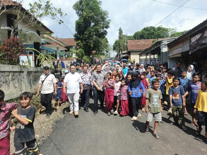 Gubernur Resmikan Jalur Bumiayu–Salem
