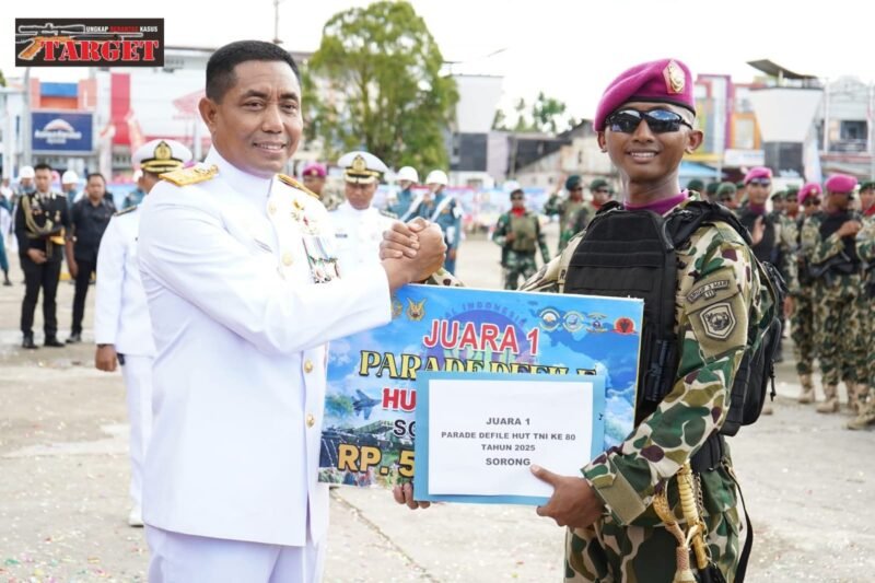 Tegap Kompak, Juara! Kompi Marinir Pasmar 3 Harumkan Nama di Parade Defile HUT Ke-80 TNI