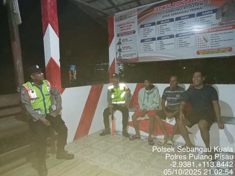 Personil Polsek Sebangau Kuala sambangi Warga Sekitar dan menyampaikan Himbauan Kamtibmas kepada masyarakat