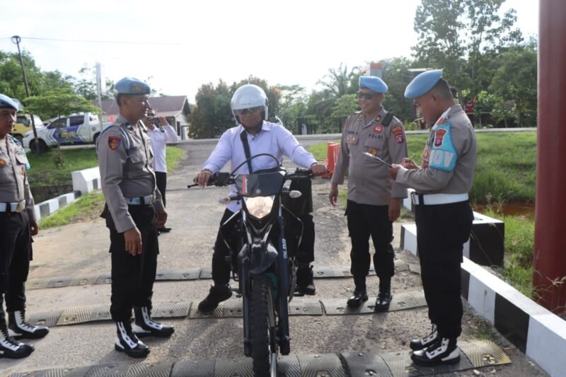 Polres Pulang Pisau Tertibkan Internal: Anggota Diperiksa Kelengkapan Kendaraan dan SIM