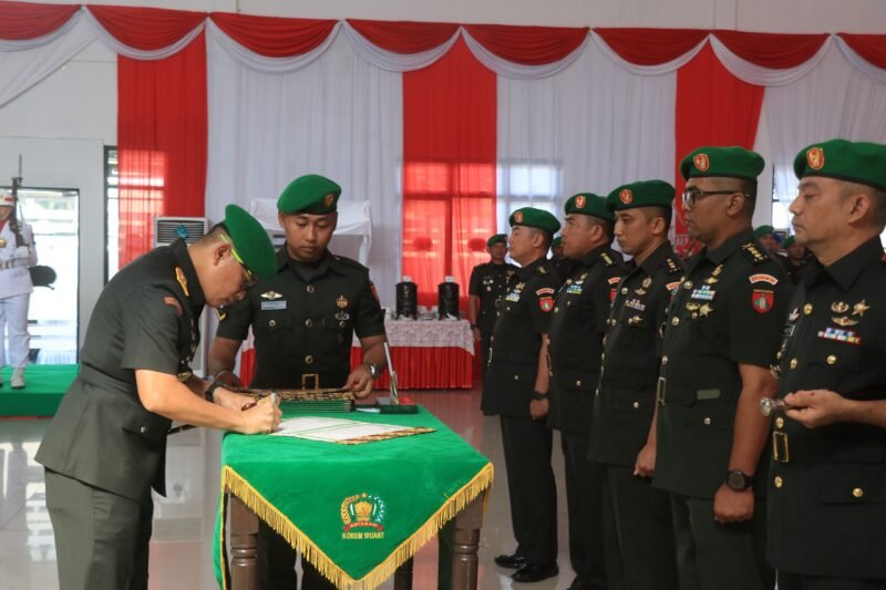 Korem 101/Antasari Gelar Serah Terima Jabatan Dua Pejabat Utama dan Tiga Dandim, Danrem Ingatkan Pentingnya Inovasi Dukung Ketahanan Pangan