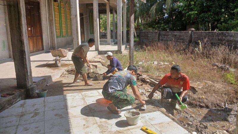 MCK Masjid Kini Berkeramik Berkat TMMD Regtas ke-126 Kodim 1208/Sambas