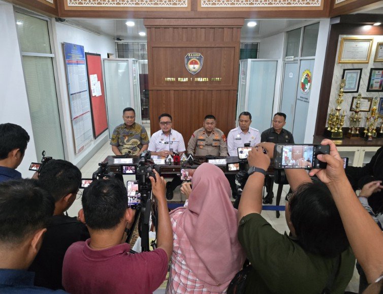 Ammar Zoni Dipindahkan ke Sel Isolasi
