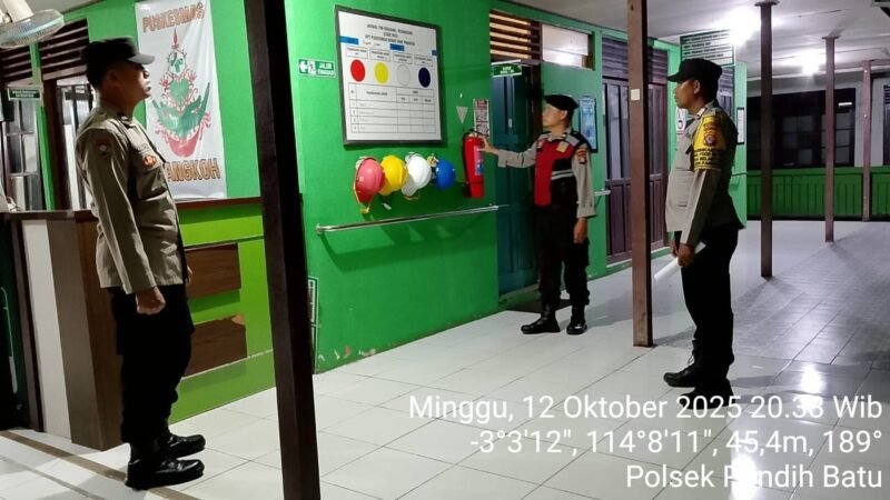 Rutinitas kegiatan Malam hari Personil Polsek Pandih Batu lakukan KRYD kamtibmas guna cegah terjadinya bahaya tindak kejahatan, Kali ini dengan sasaran Objek Vital dan fasilitas Umum juga daerah rawan Kejahatan, guna cipta Sitkamtibmas yang aman terkendali