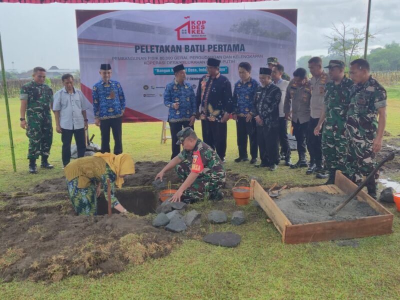 Dandim 0808/Blitar Hadiri Peletakan Batu Pertama Pembangunan Koperasi Desa Merah Putih Di Talun