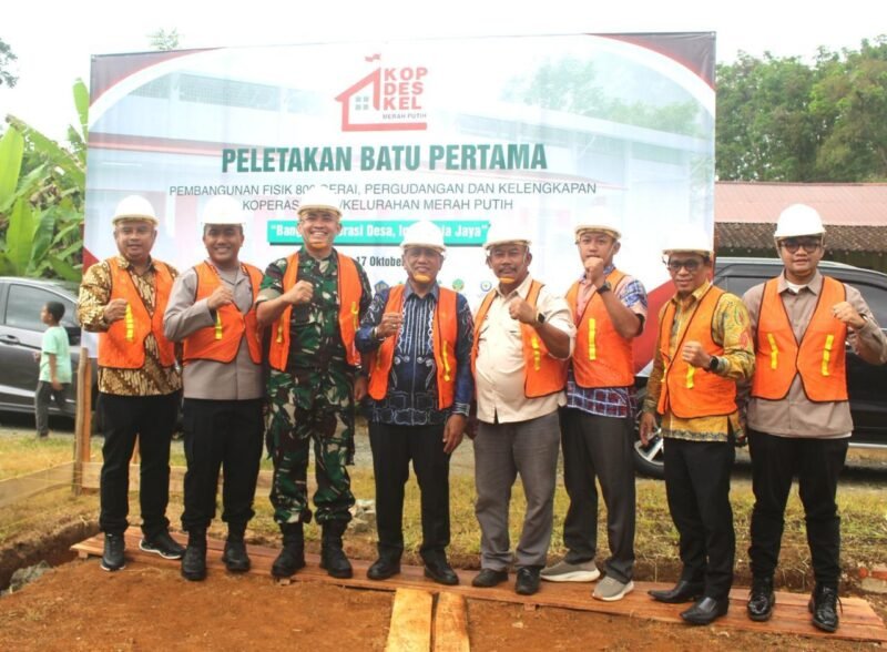 Bersama Jajaran Forkopimda Tala Dandim 1009/Tla Melaksanakan Ground Breaking Pembangunan Fisik Koperasi Merah Putih
