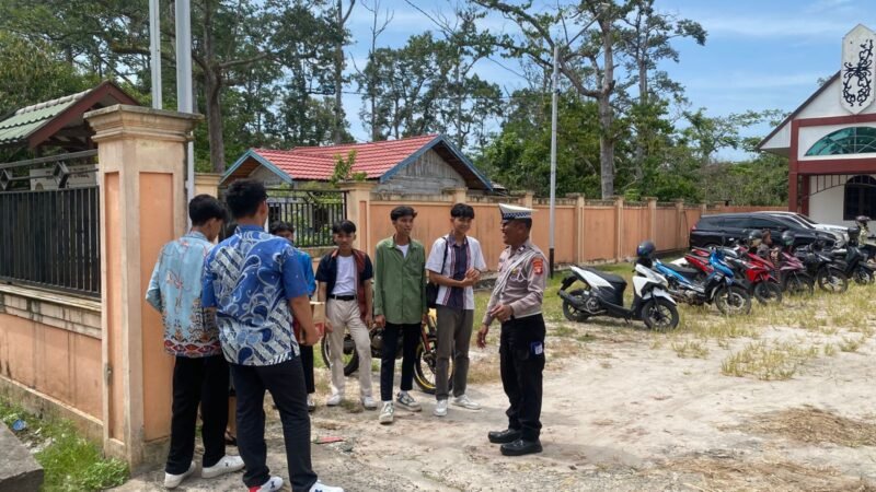 Sat Lantas Polres Pulang Pisau Laksanakan Himbauan Kamseltibcarlantas Secara Humanis, untuk Cegah Kecelakaan