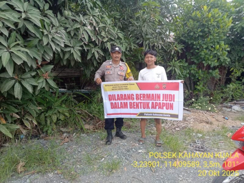 Personil Polsek Kahayan Kuala secara masif lakukan giat himbauan Stop, dan Larangan bermain Judi Online