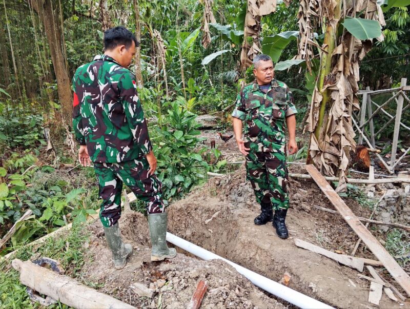 Komandan SSK Lakukan Pengecekan Pengerjaan Fisik TMMD Ke 126 Kodim 1208/Snmbas