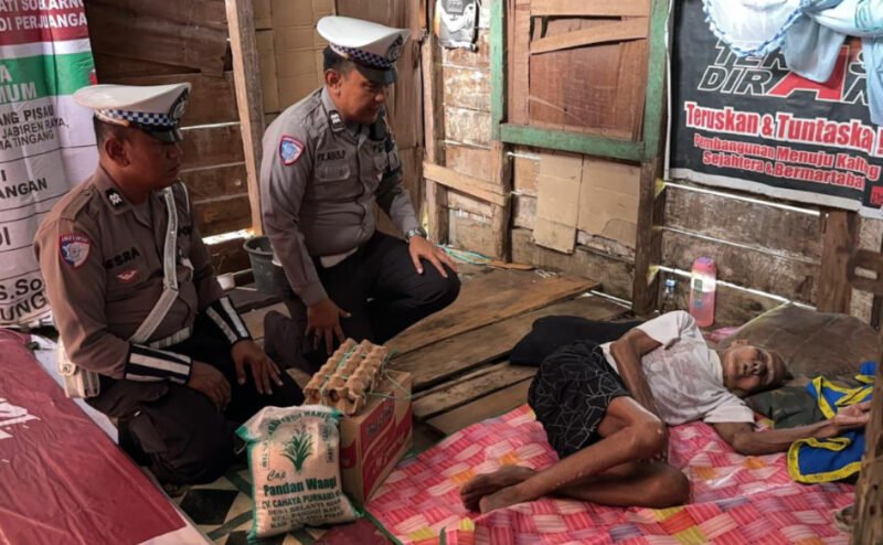 Aksi Sosial Satlantas Polres Pulpis: Dekatkan Polisi dengan Masyarakat Lewat Bantuan Nyata