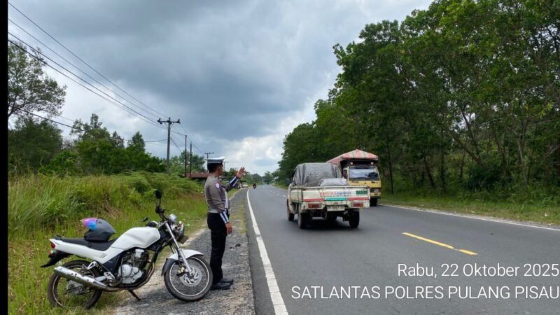 Satlantas Polres Pulang Pisau Gelar Patroli Daerah Rawan Laka Lantas dan Himbauan Kamseltibcarlantas