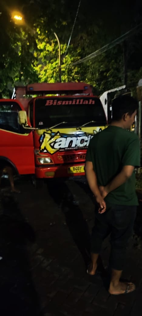 Pencurian Kabel Telkom di Surabaya Makin Marak, Polisi Dinilai Lamban Tangani Kasus(foto: redaksi/targetnews.id bib)