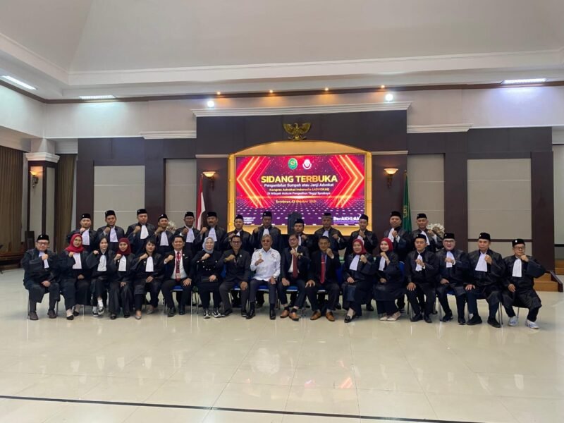 25 Advokat Pengambilan Sumpah Dihadiri Pimpinan AdvoKAI Pusat Dan Jawa Timur