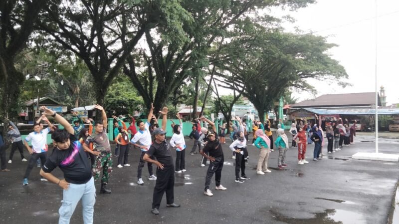 Sinergi TNI dan Aparat Pemerintah Terjalin di Kegiatan Senam Ceria Pugaan
