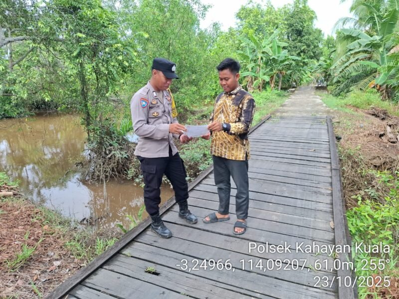 Personel Polsek Kahayan Kuala menyampaikan pesan Kamtibmas, dan Himbauan kamtibmas dan mendukung Program pemerintah terkait ketahanan pangan.
