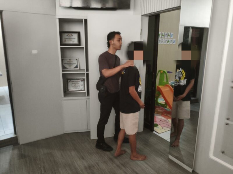 Polres Jember Berhasil Tangkap Buronan Pelaku Kekerasan Seksual Mahasiswi (foto: mahasiswa targetnews.id/bib)