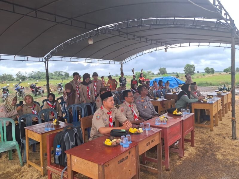 Kasat Binmas Polres Pulang Pisau Hadiri Pembukaan Perkemahan di Desa Belanti Siam