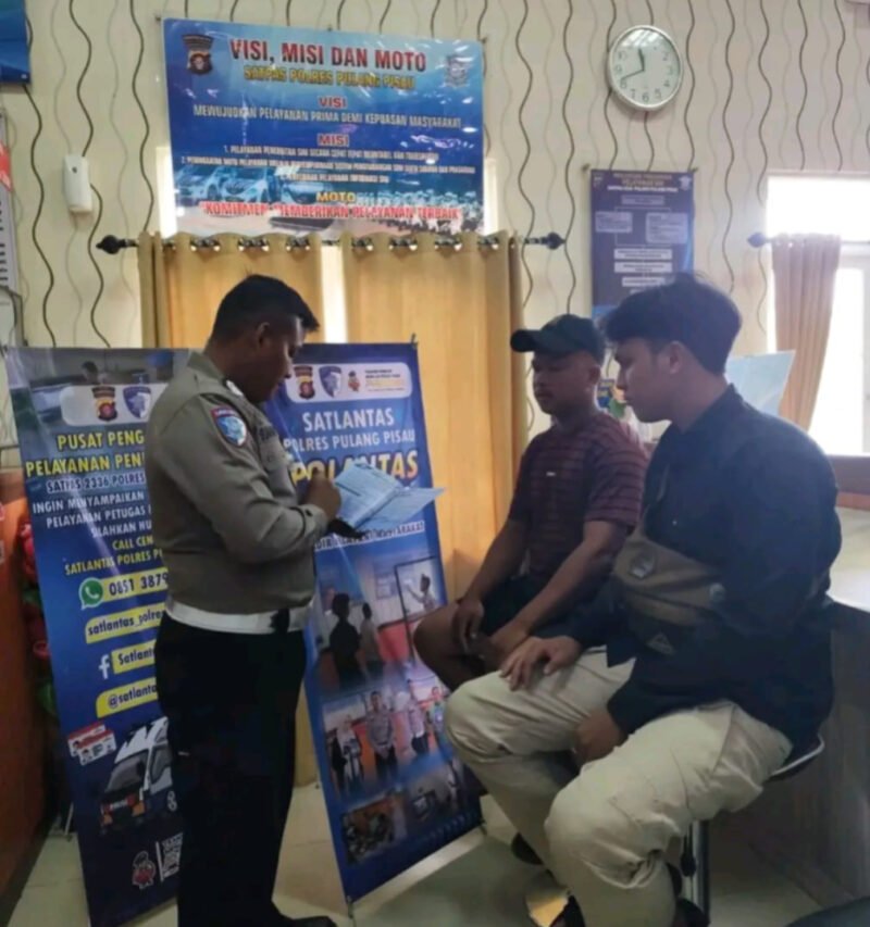Bukti Sat Lantas Polres Pulang Pisau Hadir Melayani dengan Senyum dan Profesionalisme (foto/istimewah)