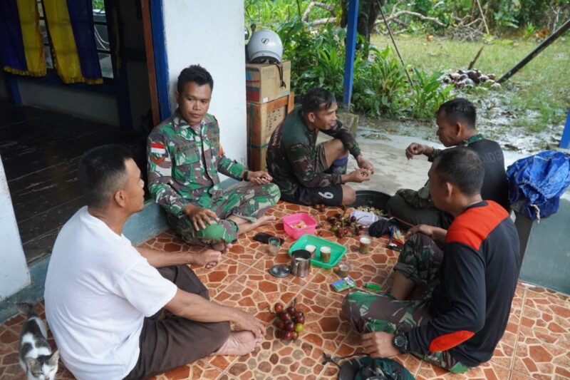 Komsos Merupakan Bagian dari Pendekatan Satgas TMMD ke-126 Kodim 1208/Sambas