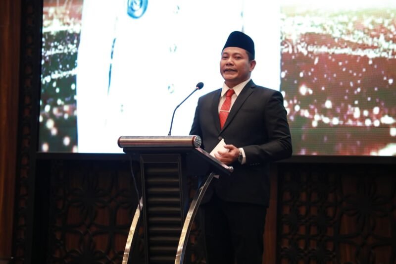 324 PPPK Sidoarjo Terima SK, Bupati Subandi Minta Tingkatkan Profesionalisme (foto/istimewah/bupati sidoarjo)
