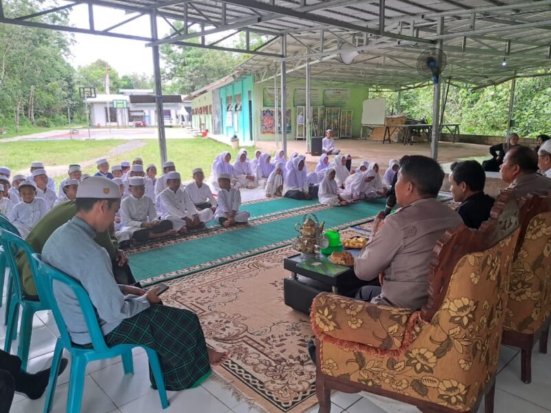 Polres Pulang Pisau Sosialisasi ke Ponpes (foto/bahagia/istimewah)