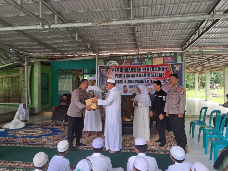 Santri Ponpes Sabilal Rasyad Dibekali Materi Deradikalisasi (foto/istimewah/bahagia)