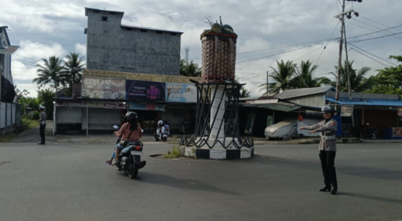 Polantas Menyapa! Satlantas Polres Pulang Pisau Gatur Lalin di Pagi Hari, Pastikan Arus Lancar dan Aman