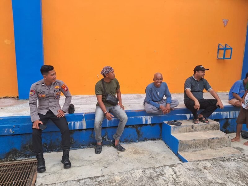 Cegah Judi Online Sat Binmas Polres Pulang Pisau Laksanakan Sambang ke Masyarakat