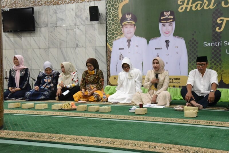 Peringati Hari Santri 2025, Wabup Sidoarjo dan Seluruh ASN Gelar Tabligh Akbar di Masjid Agung (foto)