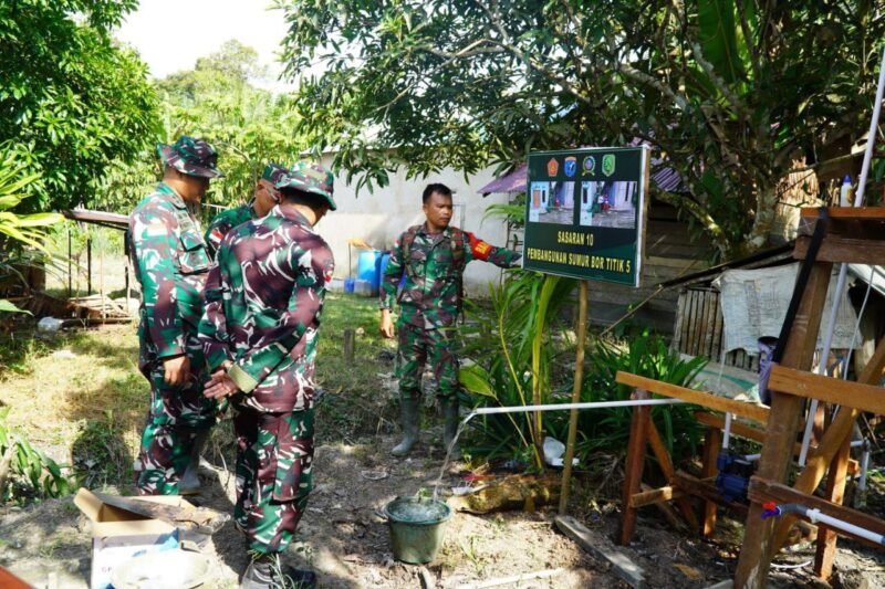 Warga Ratu Sepudak Nikmati Air Bersih Berkat Program TMMD ke-126 Kodim 1208/Sambas