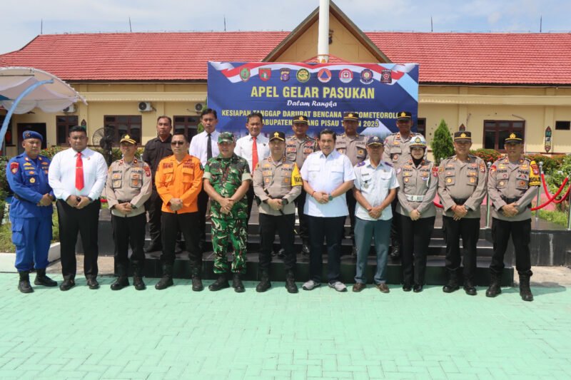 Cek Langsung Kesiapan Sarpras Bencana Hidrometeorologi, Kapolres dan Forkopimda Pulang Pisau Tinjau Personel dan Peralatan