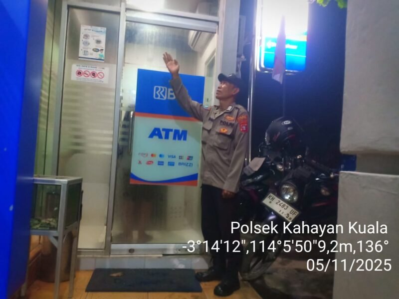 Rutinitas Personil Polsek Kahayan Kuala melaksanakan kegiatan Patroli Kamtibmas pada malam hari guna cegah terjadinya bahaya tindak kejahatan, Kali ini dengan sasaran Objek Vital dan fasilitas Umum juga daerah rawan Kejahatan, guna cipta Sitkamtibmas yang aman terkendali
