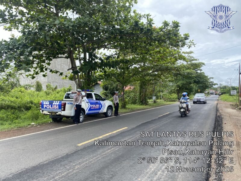 Anggota Satlantas Polres Pulang Pisau Giat Patroli Wilayah dan Pantau Wilayah Rawan Laka Lantas dan Giat Pengaturan