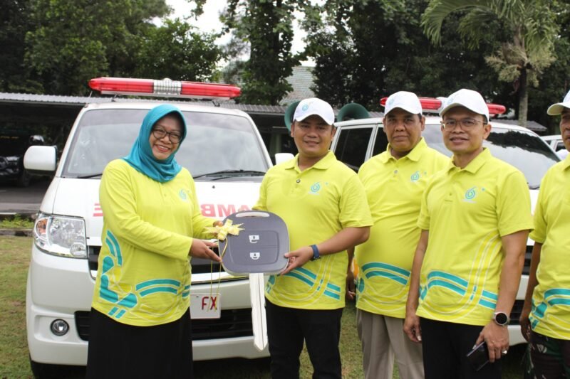 TargetNews.ID/Fauzi/Foto/ Pemerintah Kabupaten Tegal terus berupaya meningkatkan mutu layanan kesehatan. Diantaranya dengan meningkatkan kualitas sumber daya tenaga kesehatan dan penguatan fasilitas kesehatan untuk mentransformasi kan layanan kesehatan agar lebih merata, berkualitas, dan berkeadilan.