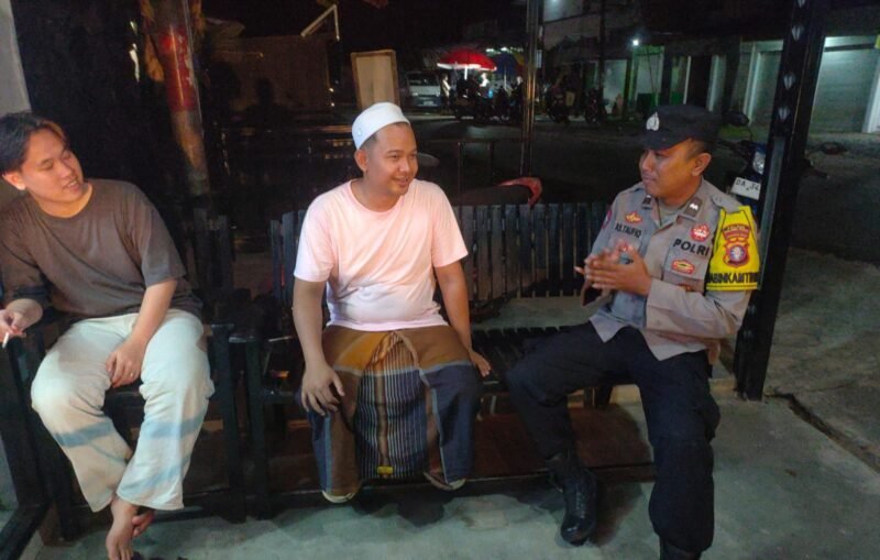 Berikan Rasa Aman, Polsek Maliku Patroli Malam ke Daerah Pemukiman Warga