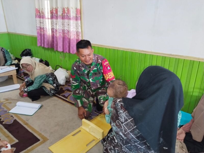 Posyandu Sehati Berlangsung Lancar Berkat Dukungan Babinsa Koramil Barabai