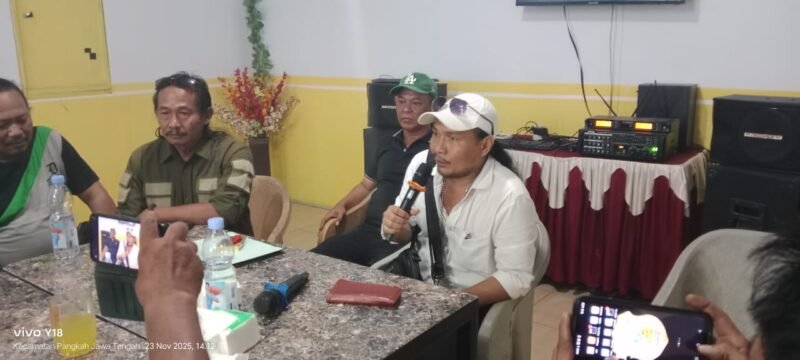 TargetNews.ID/Foto/DPP IPJT Gelar Rapat Konsolidasi dan Pemilihan Ketua Umum Secara Demokratis: Firdaus Terpilih dan Tegaskan Pentingnya Kepatuhan Anggota