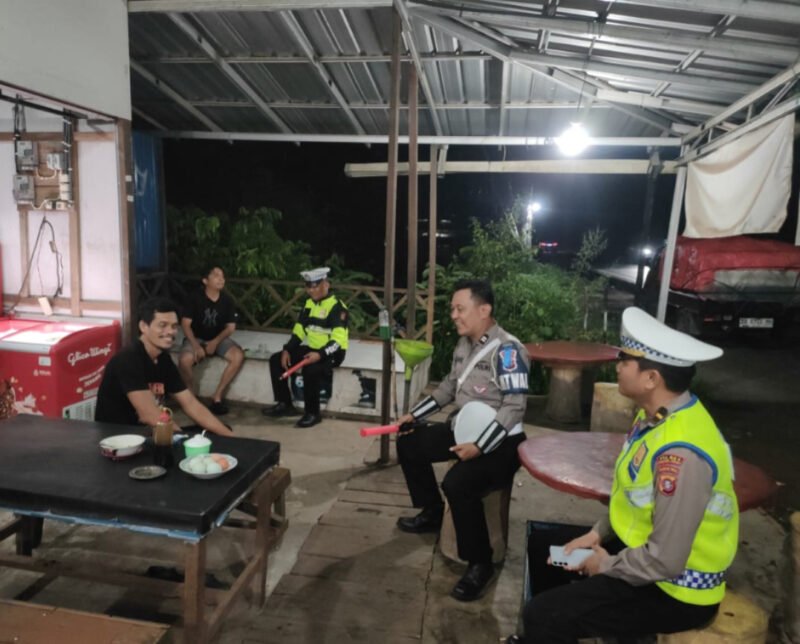 Satlantas Polres Pulang Pisau Sambangi Warga, Sosialisasikan Operasi Zebra Telabang 2025